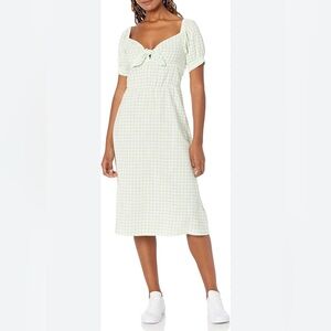 Roxy Summertime Feeling smocked midi dress in a green and white houndstooth